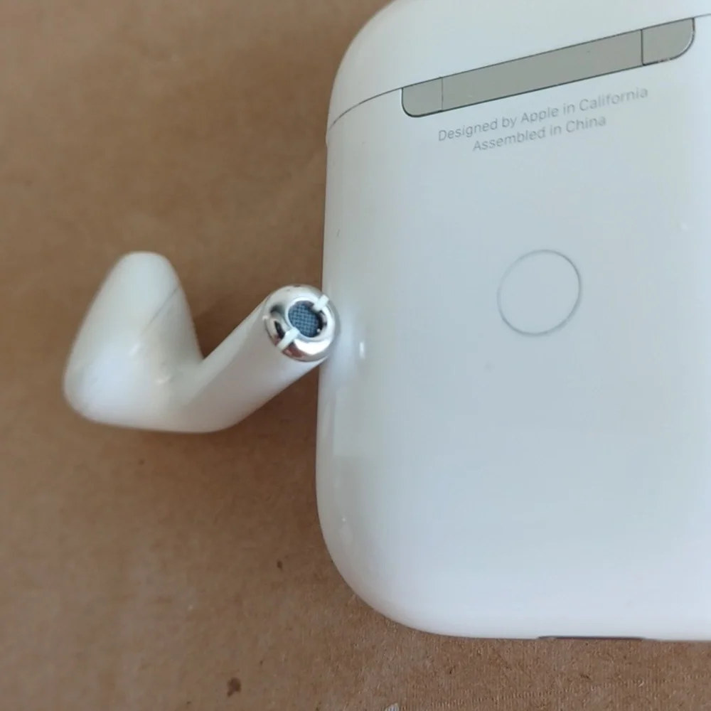 Apple Airpods